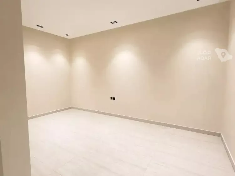 Floor for Sale in Riyadh Badr 9