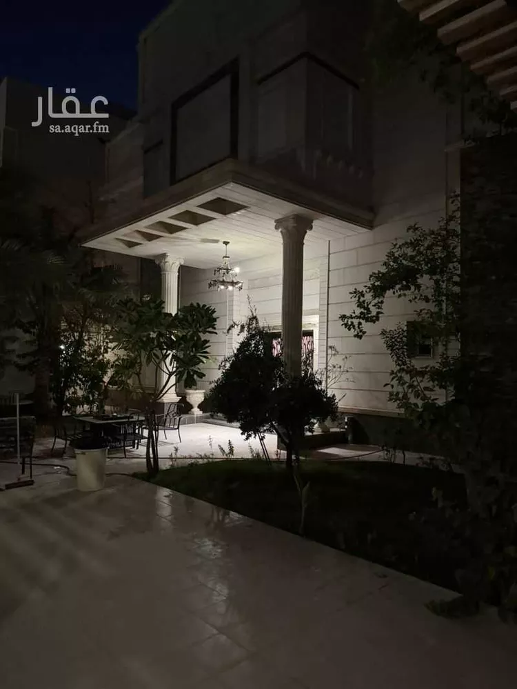 فيلا للبيع في شارع عبدالرحمن بن عفان, حي القيروان, مدينة الرياض, منطقة الرياض