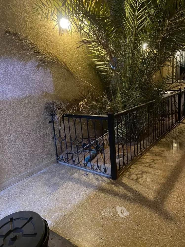 فيلا للبيع في شارع الضماك بن قيس, حي ملهم, مدينة ملهم, منطقة الرياض 10