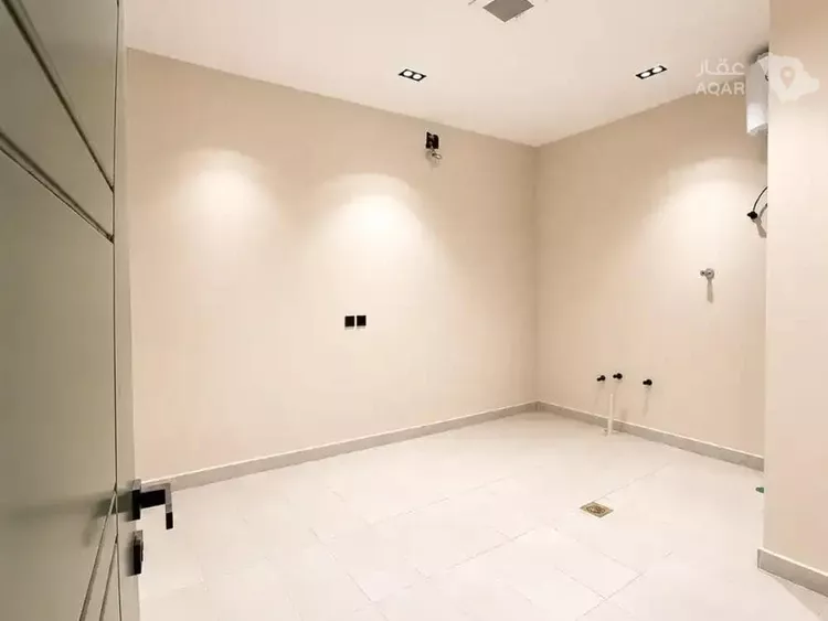 دور للبيع في شارع 238, حي بدر, مدينة الرياض, منطقة الرياض 8