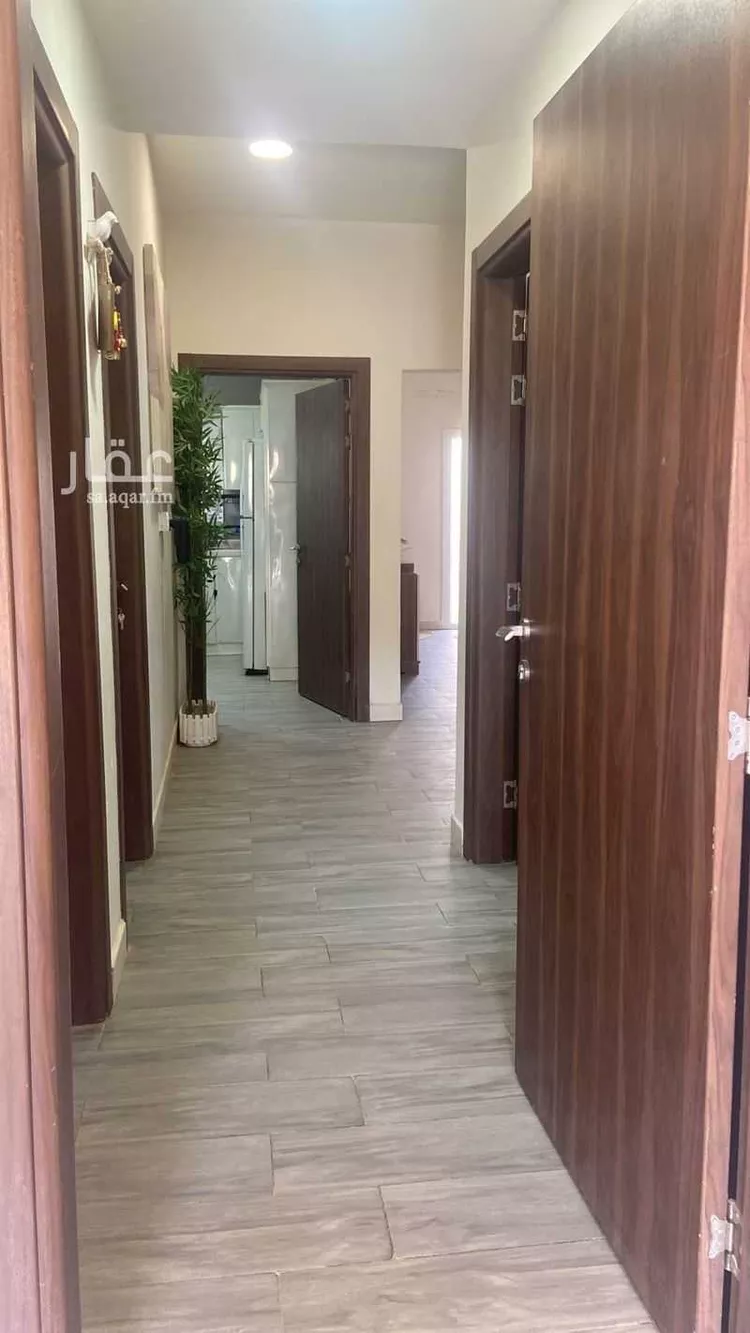 فيلا للبيع في شارع ابن الجارود, حي مطار الملك خالد الدولي, مدينة الرياض, منطقة الرياض 6