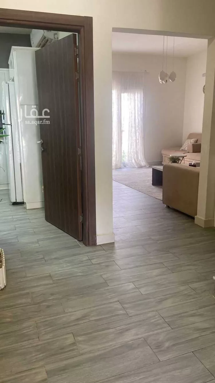 فيلا للبيع في شارع ابن الجارود, حي مطار الملك خالد الدولي, مدينة الرياض, منطقة الرياض 7