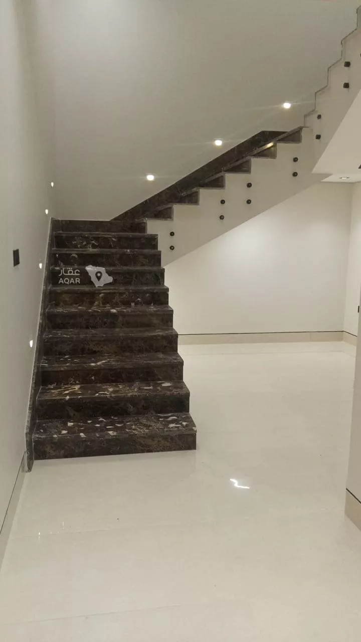 Villa for Sale in Riyadh As Safaa 10