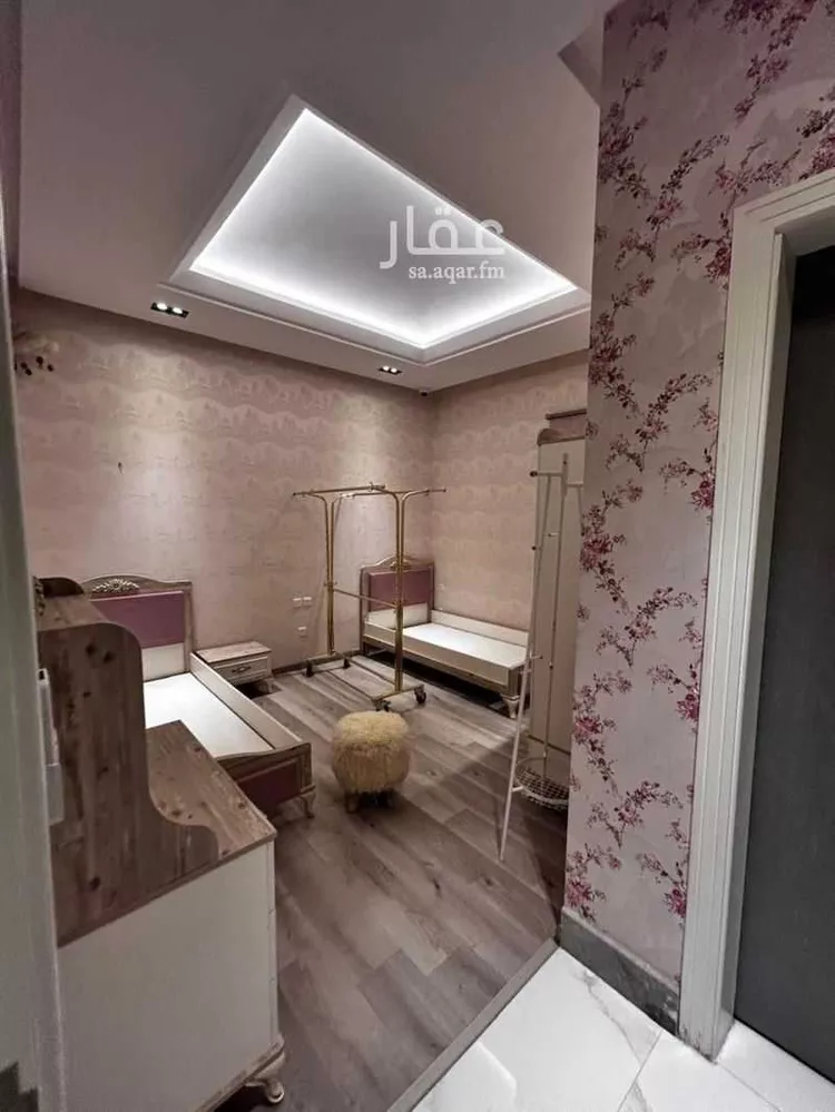 فيلا للإيجار في شارع إبراهيم بن السندي, حي القيروان, مدينة الرياض, منطقة الرياض 7