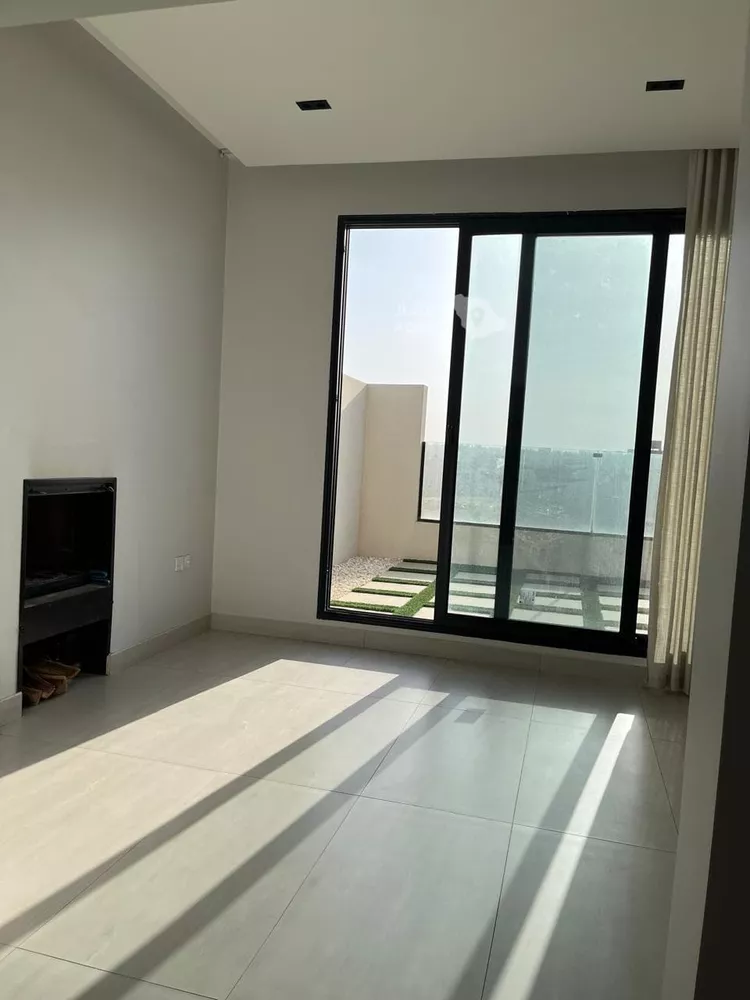 فيلا للإيجار في شارع علي المغربي, حي القيروان, مدينة الرياض, منطقة الرياض 14