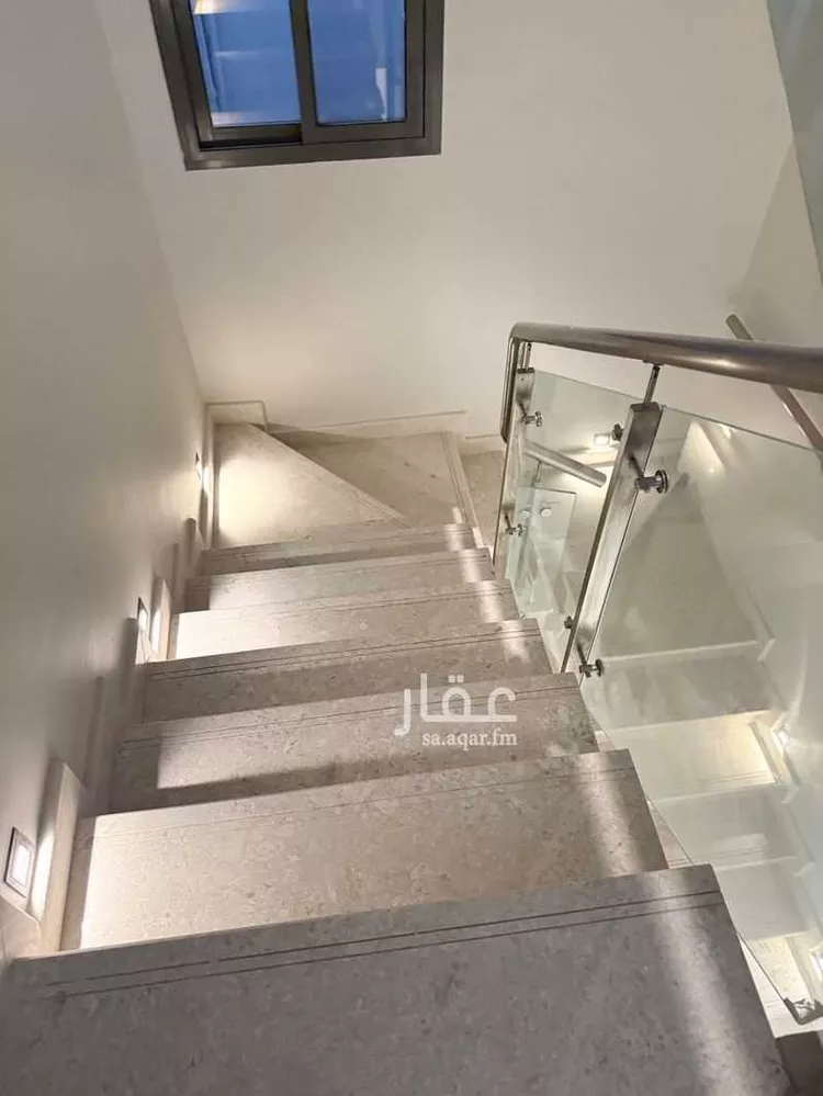 فيلا للإيجار في شارع المسلم بن سعيد ، حي مطار الملك خالد الدولي ، الرياض ، منطقة الرياض صورة 4