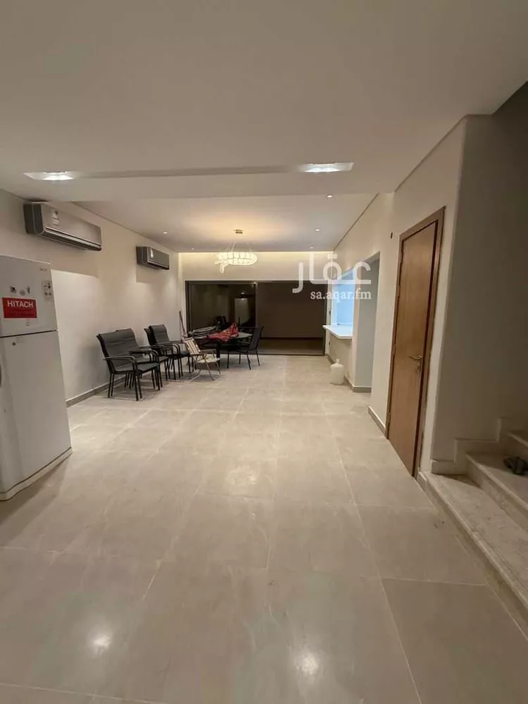 فيلا للإيجار في شارع المسلم بن سعيد ، حي مطار الملك خالد الدولي ، الرياض ، منطقة الرياض صورة 2