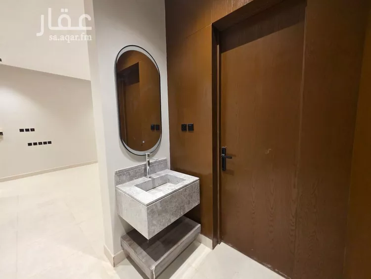 دور للبيع في شارع مطلق بن جفال, حي إشبيلية, مدينة الرياض, منطقة الرياض صورة 4