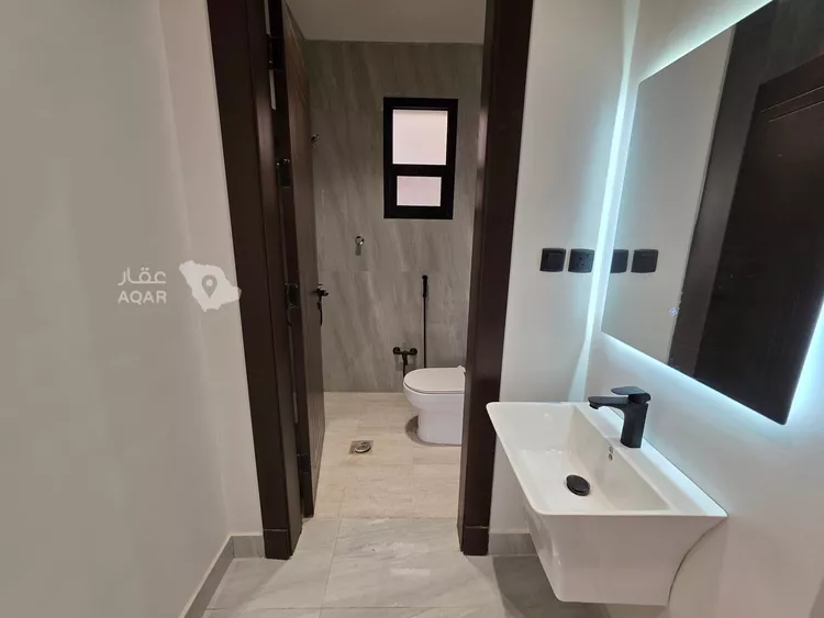 Floor for Sale in Riyadh Al Janadriyah صورة 5