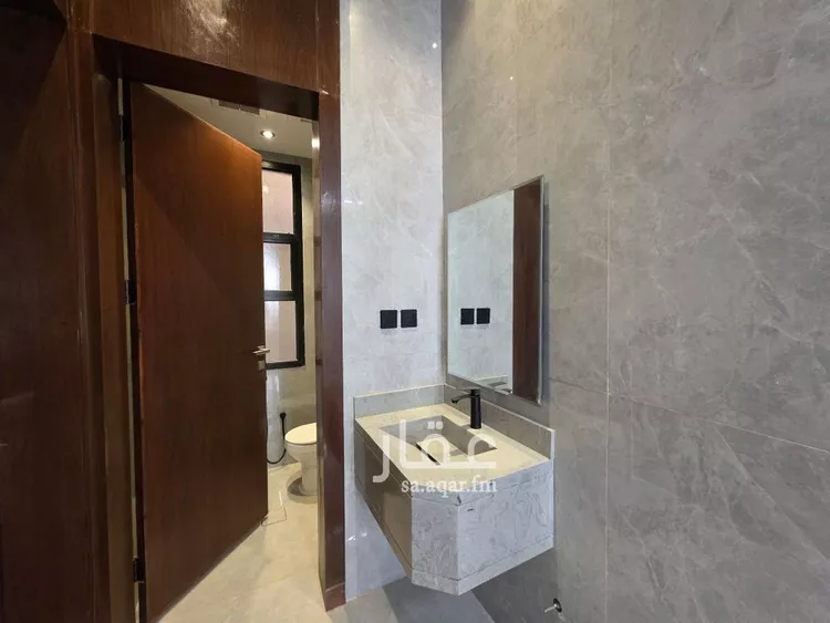 دور للبيع في شارع أوس بن المنذر الأنصاري, حي الجنادرية, مدينة الرياض, منطقة الرياض صورة 4