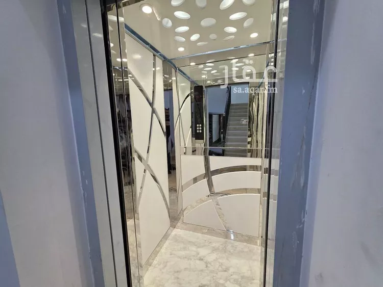 Apartment for Sale in Riyadh Al Janadriyah