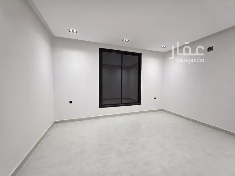 دور للبيع في شارع سليمان الحميضي, حي الرمال, مدينة الرياض, منطقة الرياض صورة 4
