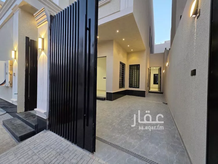 دور للبيع في شارع الرسالة, حي المعيزيلة, مدينة الرياض, منطقة الرياض صورة 4