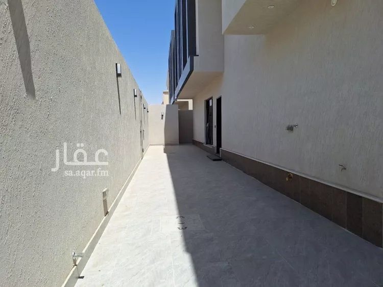 فيلا للبيع في شارع هبة الله الطيبي, حي الرمال, مدينة الرياض, منطقة الرياض صورة 3