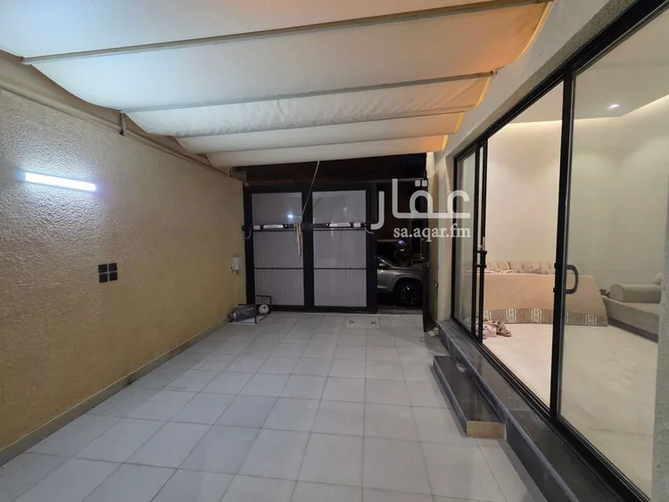 دور للبيع في شارع النايفية, حي اليرموك, مدينة الرياض, منطقة الرياض صورة 4