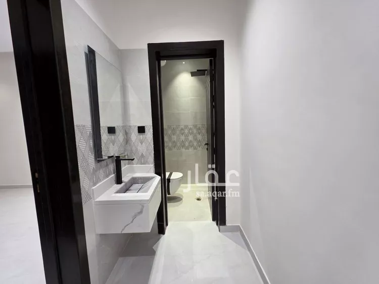 دور للبيع في شارع السيف, حي الجنادرية, مدينة الرياض, منطقة الرياض صورة 2