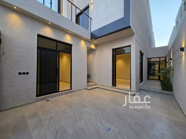 فيلا للبيع في شارع شارع وادي الساحل, حي الرمال, مدينة الرياض, منطقة الرياض