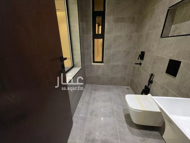 دور للبيع في شارع رقم 451, حي المونسية, مدينة الرياض, منطقة الرياض صورة 5