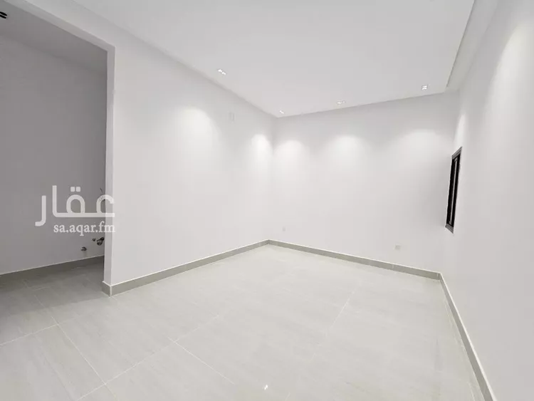 دور للبيع في شارع المازني, حي المعيزيلة, مدينة الرياض, منطقة الرياض صورة 3