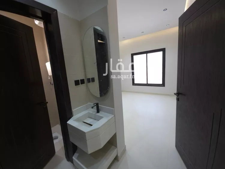 Floor for Sale in Riyadh Al Janadriyah صورة 4