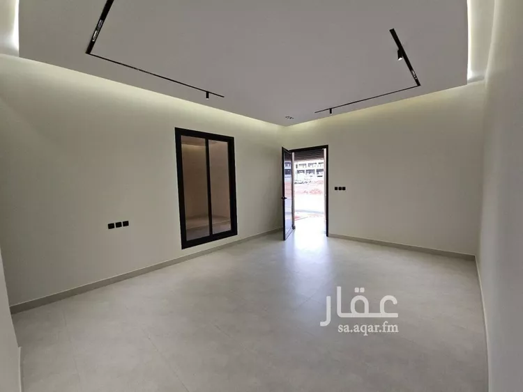 دور للبيع في شارع سليمان الحميضي, حي الرمال, مدينة الرياض, منطقة الرياض صورة 4