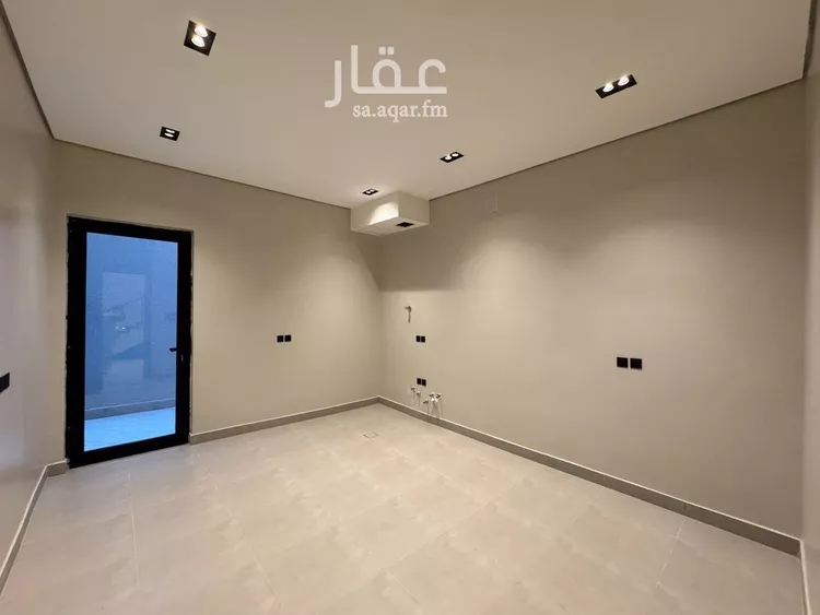 فيلا للبيع في شارع رقم 379, حي المونسية, مدينة الرياض, منطقة الرياض 7