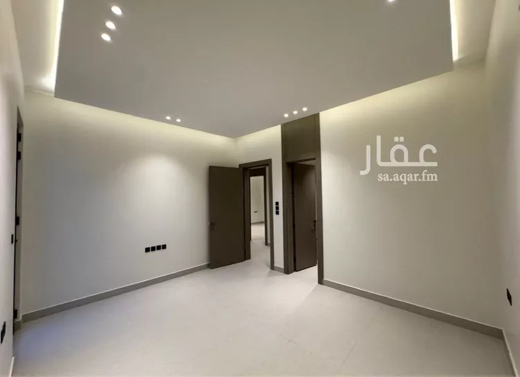 Floor for Sale in Riyadh Al Yarmouk 9