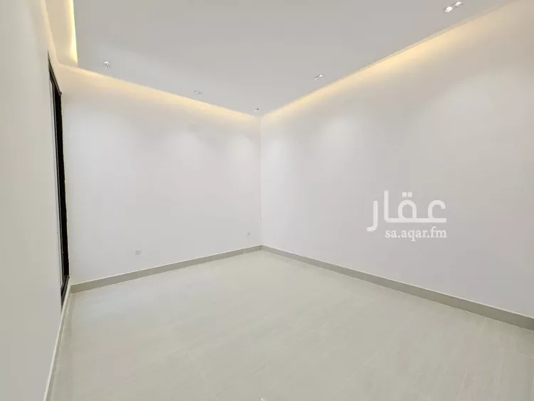 دور للبيع في شارع المازني, حي المعيزيلة, مدينة الرياض, منطقة الرياض صورة 5