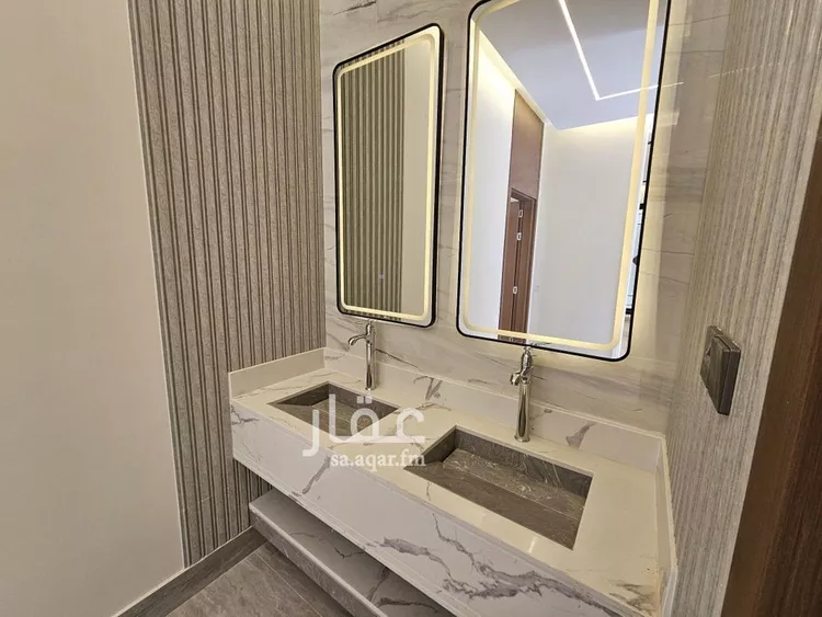 دور للبيع في شارع سليمان الحميضي, حي الرمال, مدينة الرياض, منطقة الرياض صورة 4