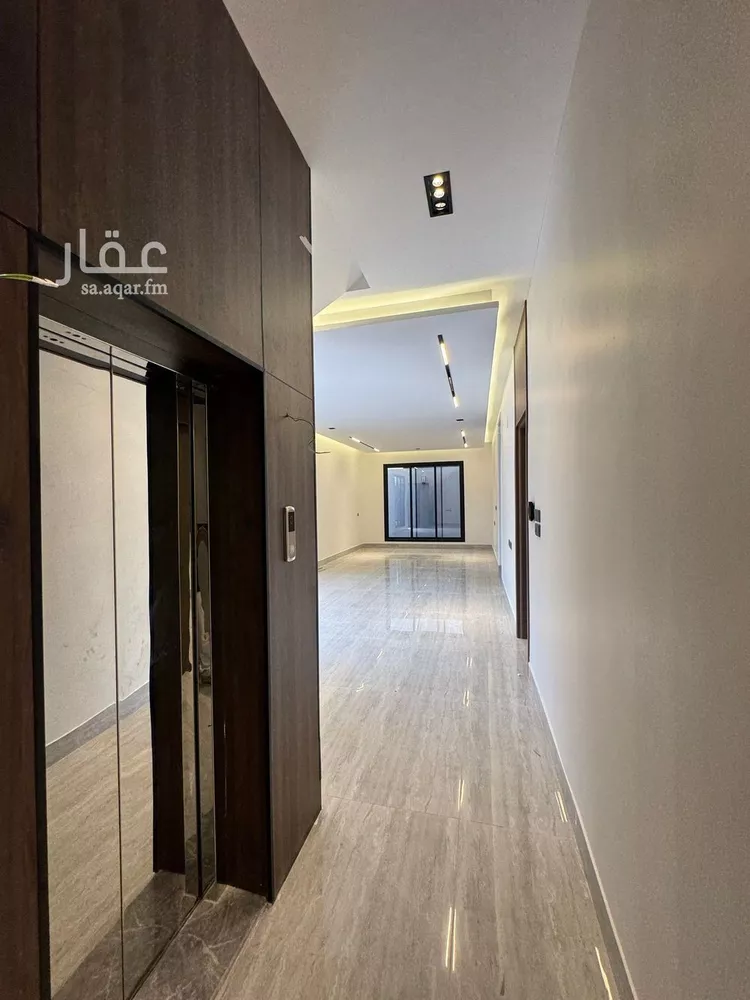 فيلا للبيع في شارع إبراهيم الشرواني, حي الرمال, مدينة الرياض, منطقة الرياض صورة 4