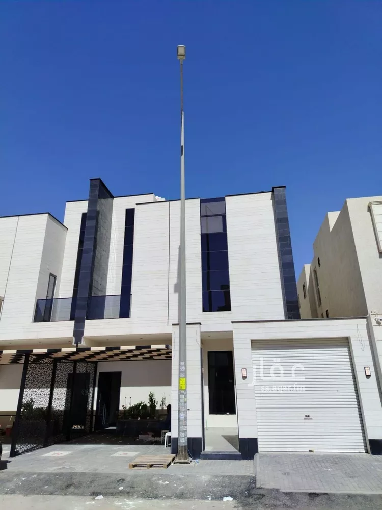 دور للبيع في شارع عبدالله بن جاسر, حي الرمال, مدينة الرياض, منطقة الرياض