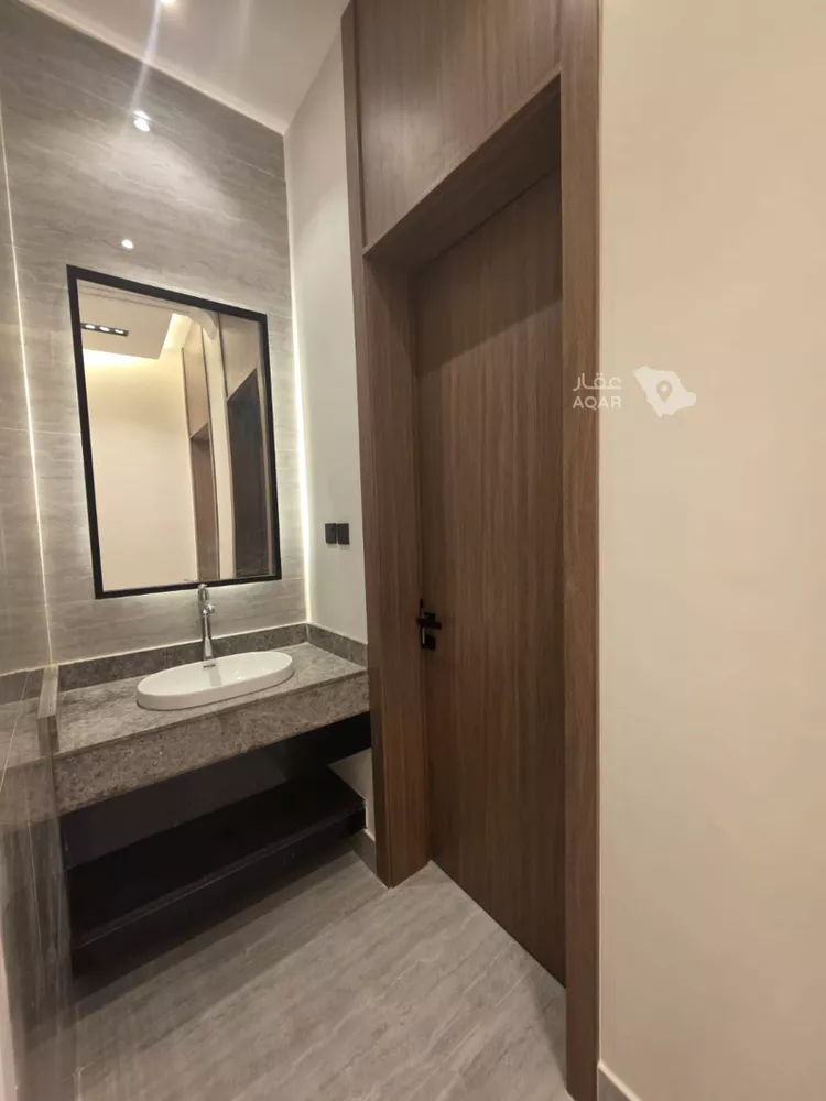 Apartment for Sale in Riyadh Al Yarmouk 9