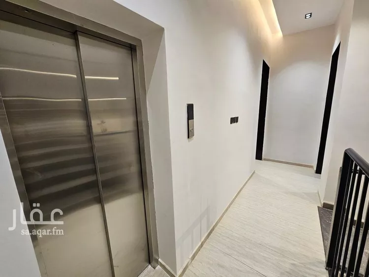 دور للبيع في شارع رقم 40, حي الندوة, مدينة الرياض, منطقة الرياض صورة 3