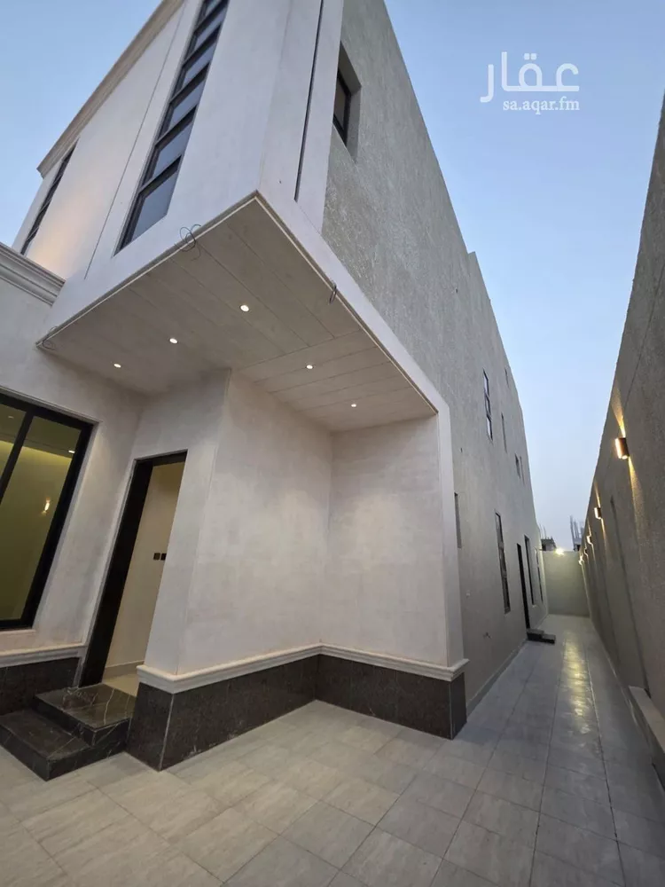 Floor for Sale in Riyadh Ash Sharq