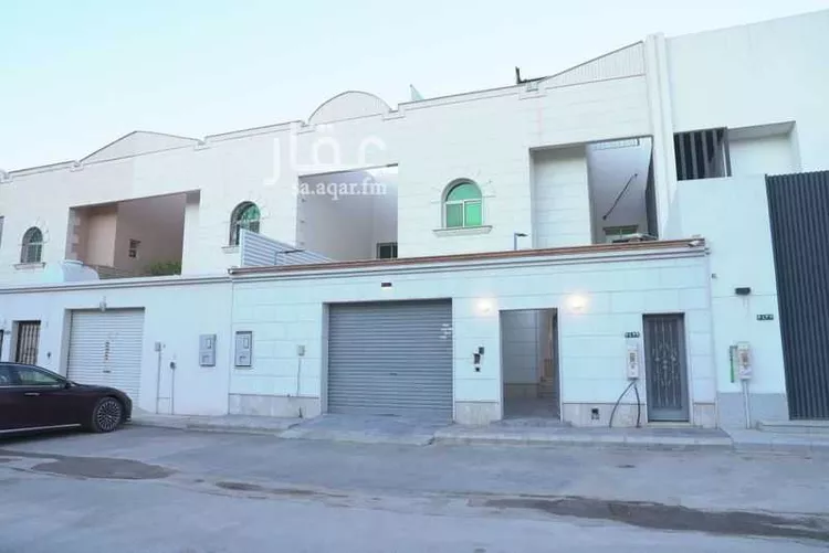 فيلا للبيع في شارع علاء الدين الحنفي, حي الرائد, مدينة الرياض, منطقة الرياض