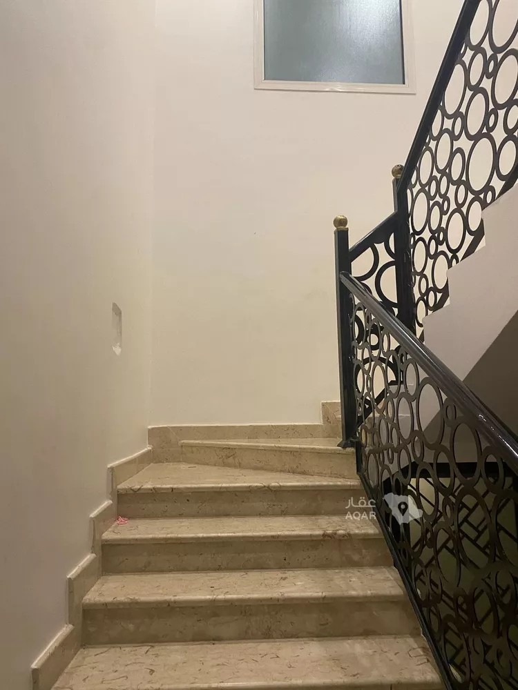 فيلا للبيع في شارع 82أ, حي الشعلة, مدينة الدمام, المنطقة الشرقية 10