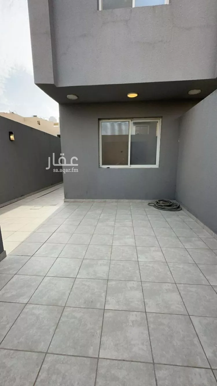 دور للبيع في شارع أبي المعالي المبارك, حي العارض, مدينة الرياض, منطقة الرياض