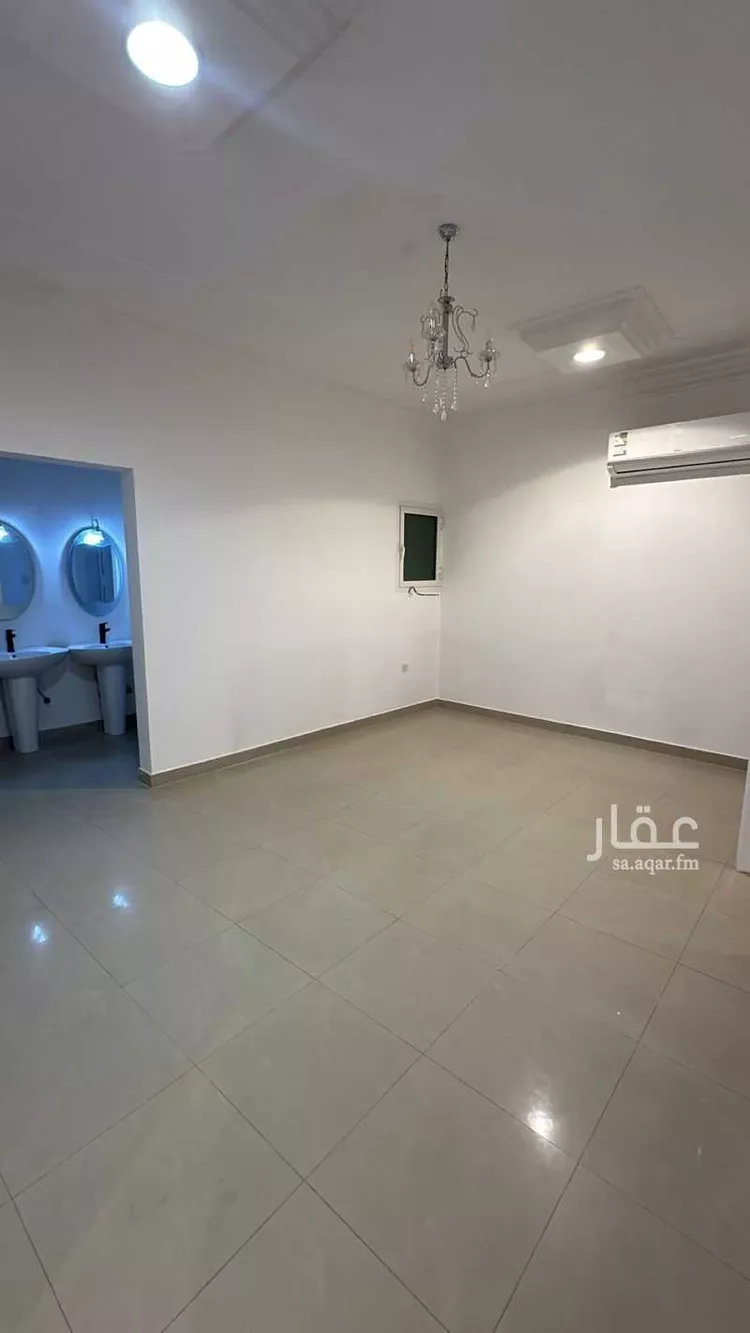 فيلا للإيجار في شارع المخواة, حي الوادي, مدينة الرياض, منطقة الرياض 6