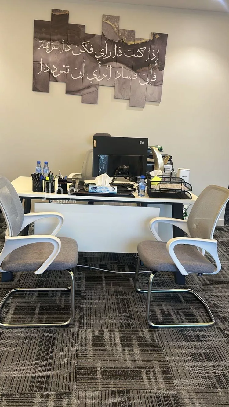 مكتب تجاري للإيجار في شارع الأمير خالد بن بندر بن عبدالعزيز, حي العارض, مدينة الرياض, منطقة الرياض صورة 3