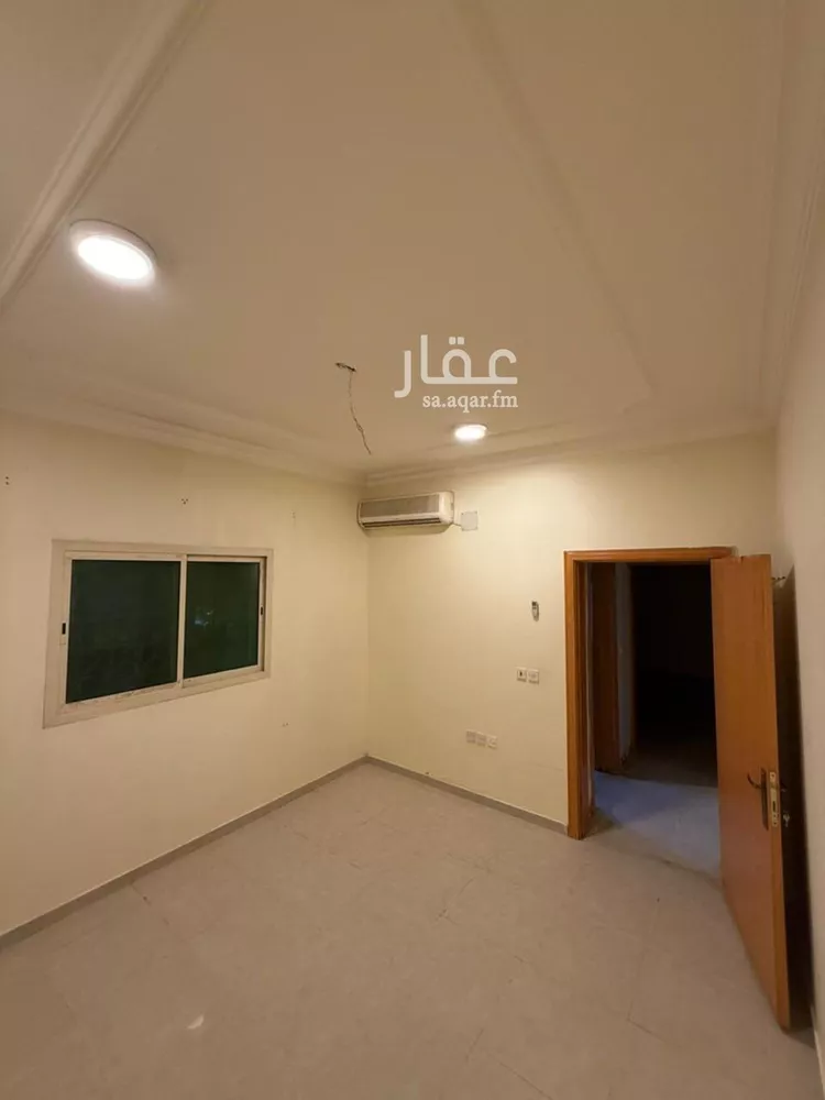 شقة للإيجار في شارع الأمير عبدالله بن سعود بن عبدالله صنيت, حي الصحافة, مدينة الرياض, منطقة الرياض