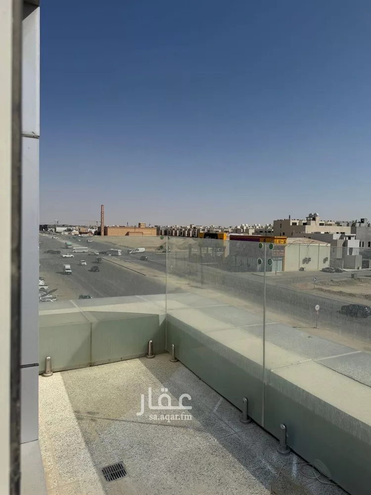 مكتب تجاري للإيجار في شارع الأمير خالد بن بندر بن عبدالعزيز, حي العارض, مدينة الرياض, منطقة الرياض صورة 5