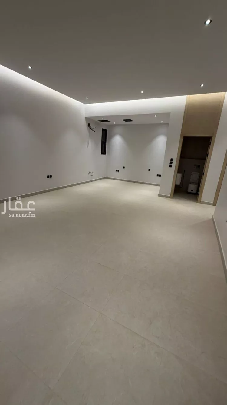 Floor for Sale in Riyadh An Narjis 6