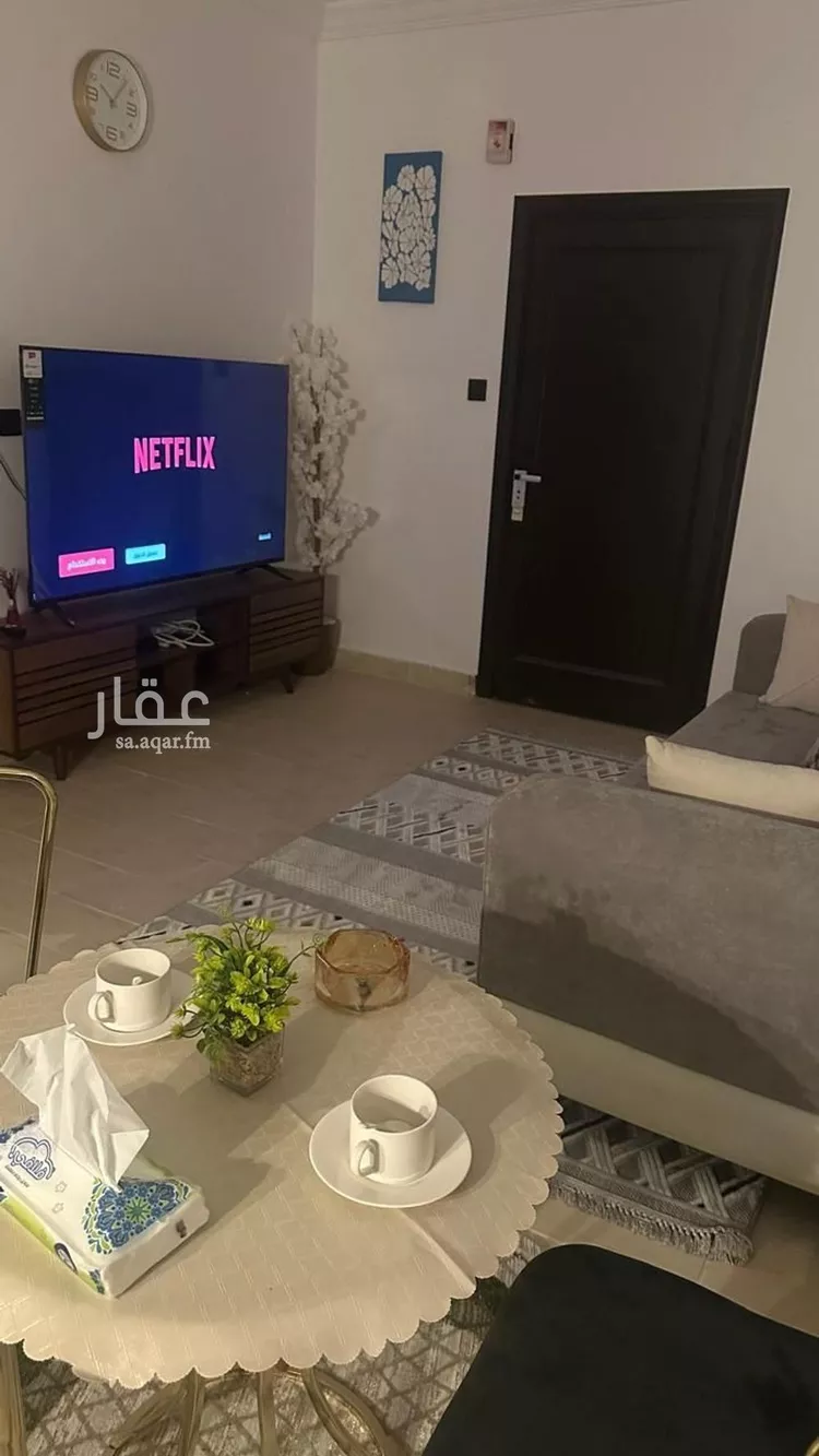 شقة مفروشة للحجز في شارع ضرار بن الازور ، حي الروضة ، جدة ، جدة