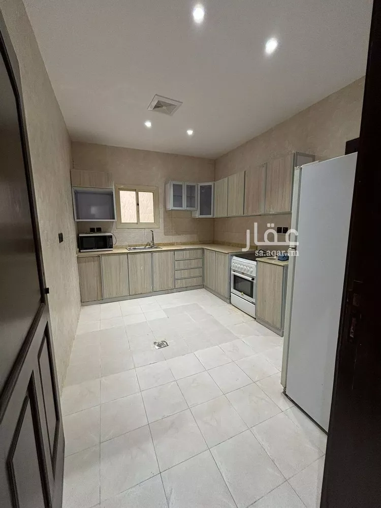 عمارة للإيجار في شارع محمد الشوكاني, حي الزمرد, مدينة جدة, منطقة مكة المكرمة صورة 2