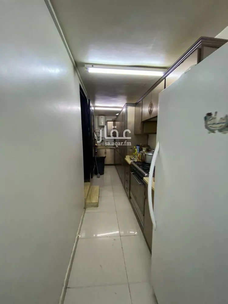 فيلا للبيع في شارع إسماعيل بن أبي اليسر, حي العارض, مدينة الرياض, منطقة الرياض صورة 2