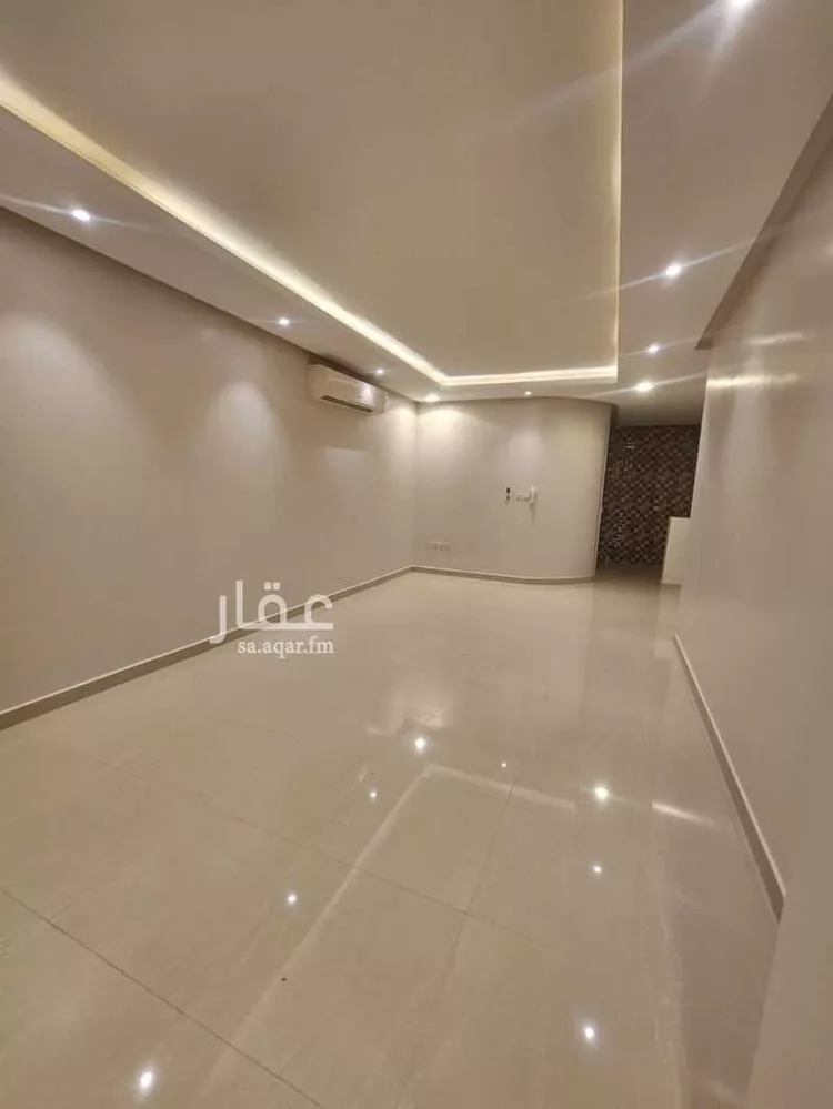 Floor for Rent in Riyadh An Narjis 9