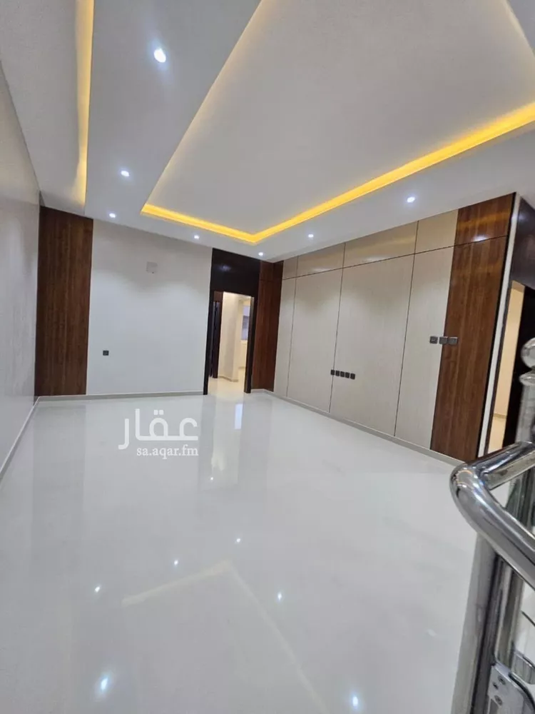 فيلا للبيع في شارع محمد بن العباس, حي النرجس, مدينة الرياض, منطقة الرياض صورة 4