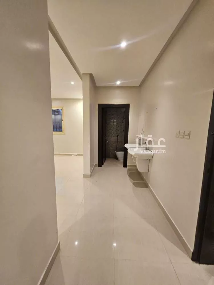 Floor for Rent in Riyadh An Narjis 13