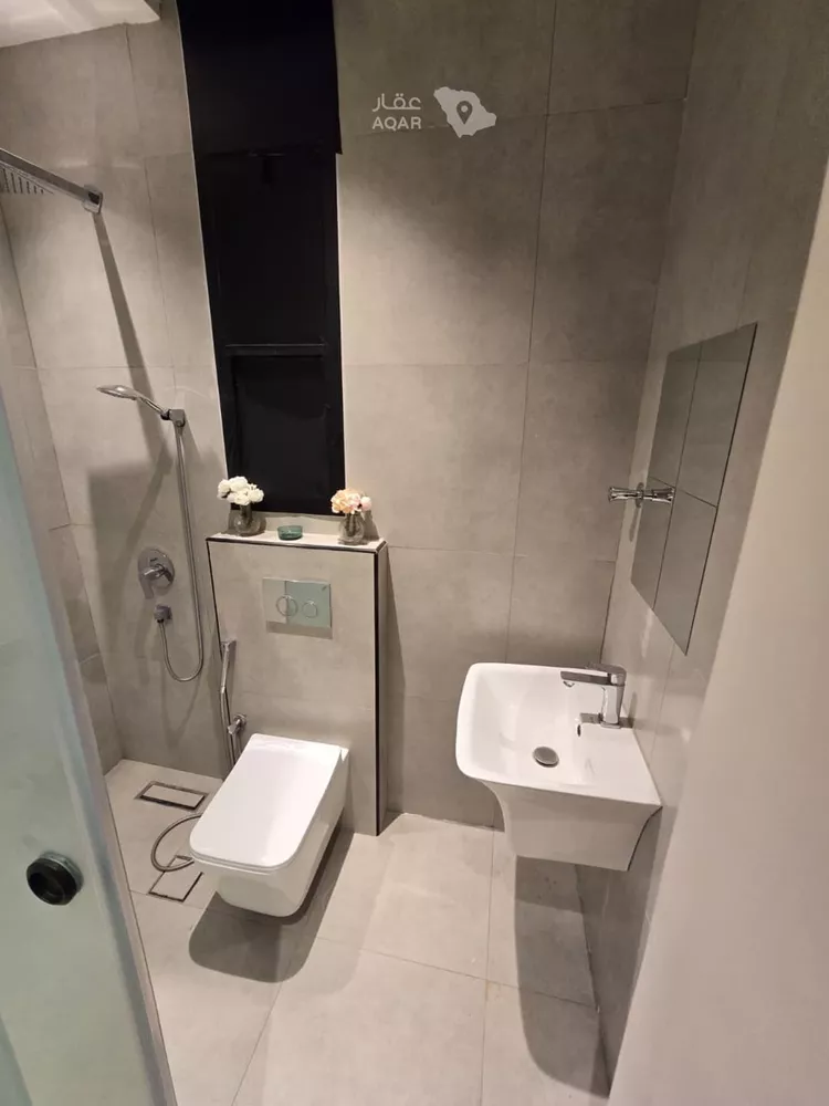 Floor for Rent in Riyadh Al Yasmin 9