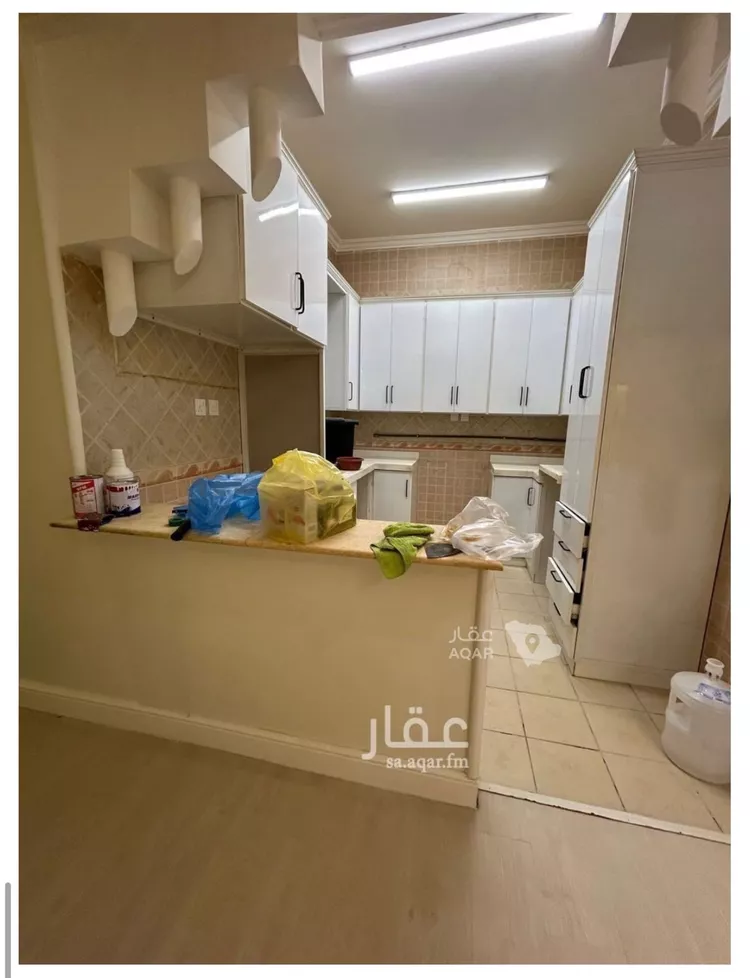 شقة للبيع في شارع عبدالعزيز ابن جلوي, حي إشبيلية, مدينة الرياض, منطقة الرياض 14